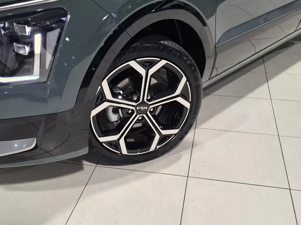 Kia Niro 1.6 GDi Hybrid DynamicPlusLine 18 inch uit 2023, foto 2