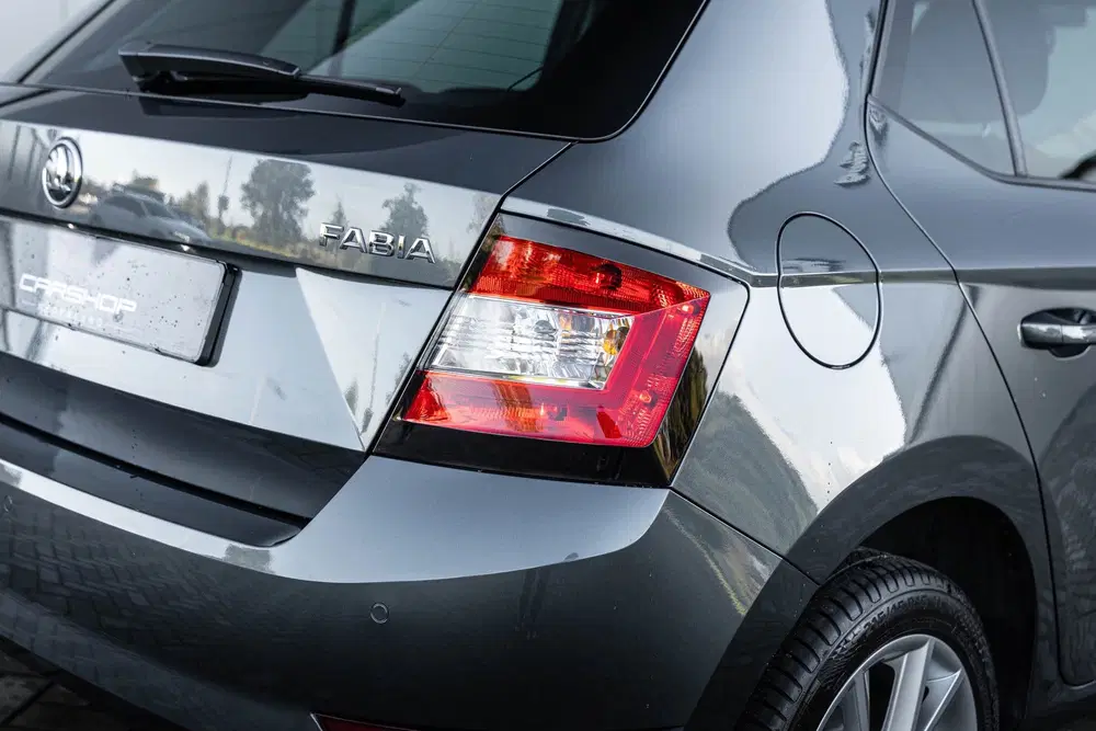 Skoda Fabia 1.0 TSI CLEVER EDITION AUTOMAAT uit 2019, foto 10