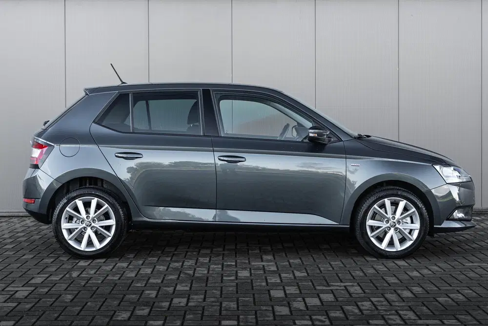 Skoda Fabia 1.0 TSI CLEVER EDITION AUTOMAAT uit 2019, foto 9