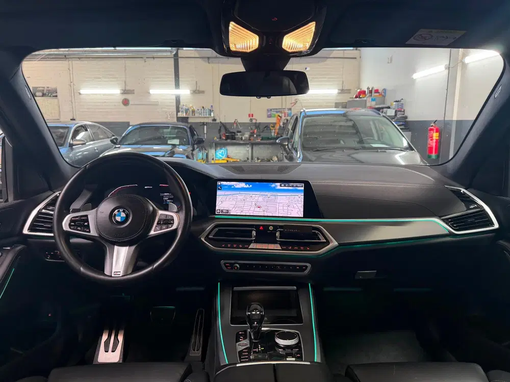 BMW X5 XDrive45e High Executive M SPORT uit 2021, foto 2