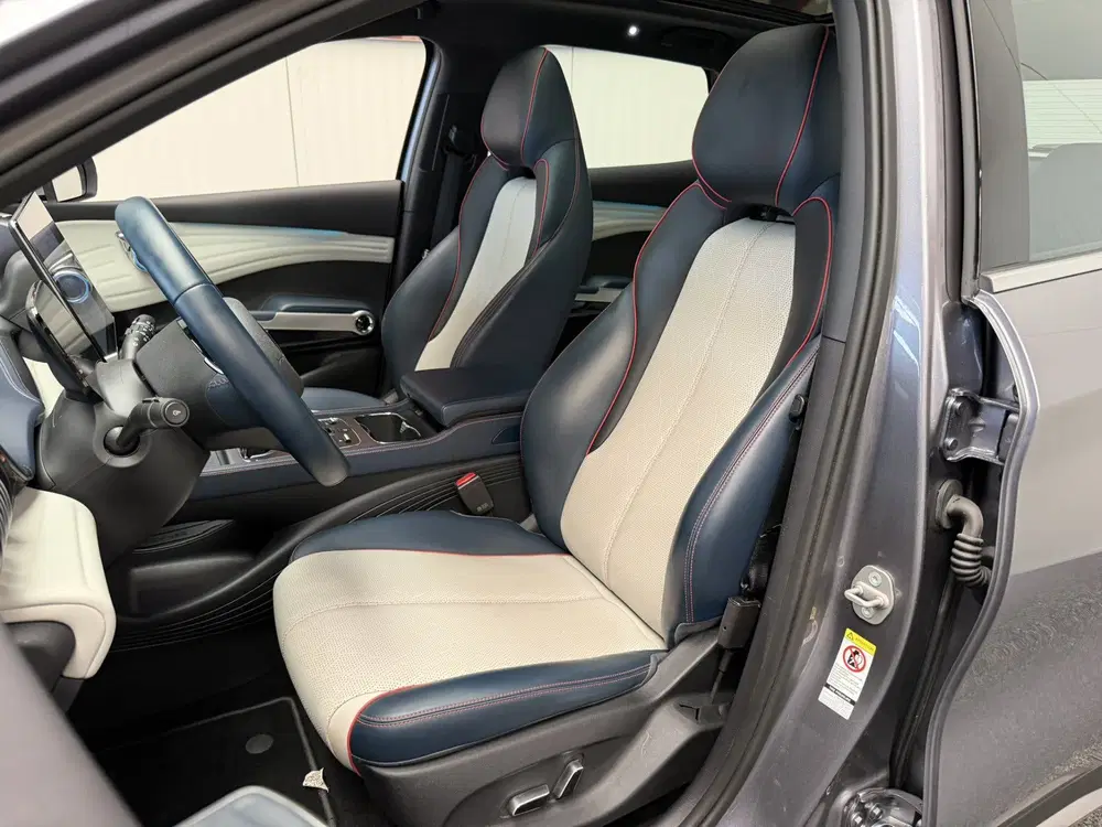 BYD Atto 3 (SOH 94%) DESIGN 60 kWh WLTP 420 KM * 45 S uit 2023, foto 15