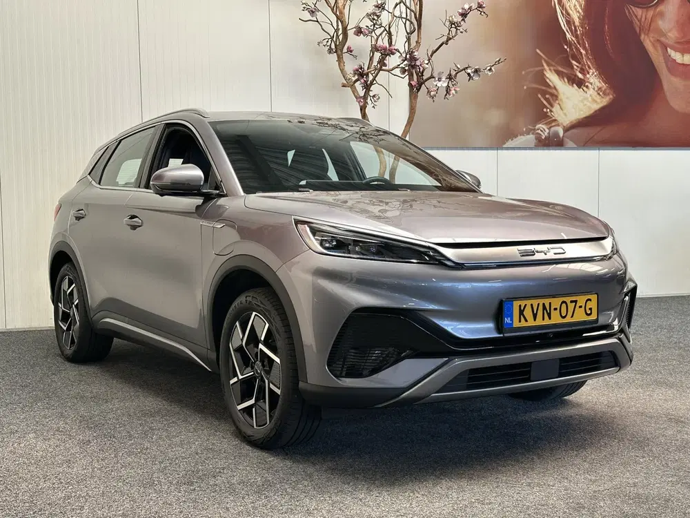 BYD Atto 3 (SOH 94%) DESIGN 60 kWh WLTP 420 KM * 45 S uit 2023, foto 2