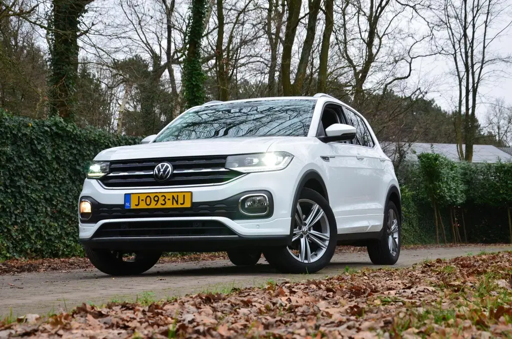 Volkswagen T-Cross 1.0 TSI Style Business R Line Automaat uit 2020, foto 13