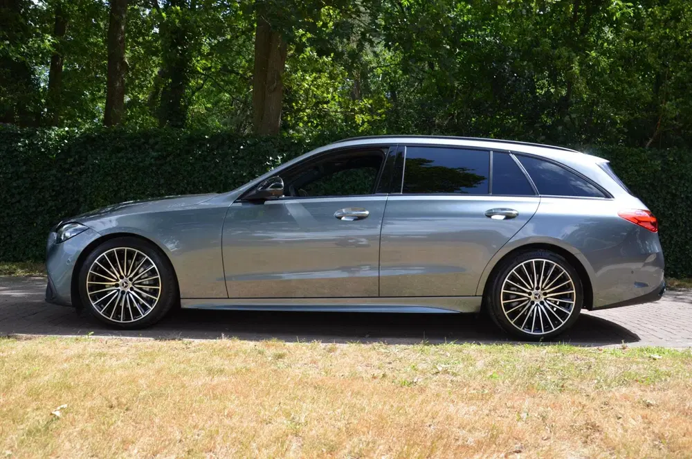 Mercedes-Benz C-Klasse 200 AMG Line Automaat uit 2023, foto 6