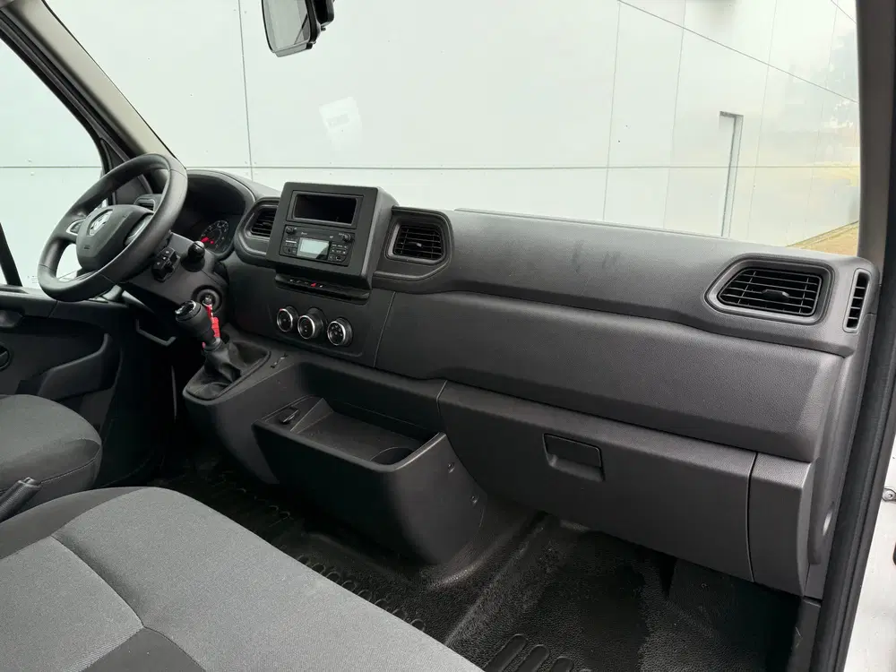 Renault Master Plancher 2.3 DCI 145PK Lowliner LED Airco uit 2024, foto 3