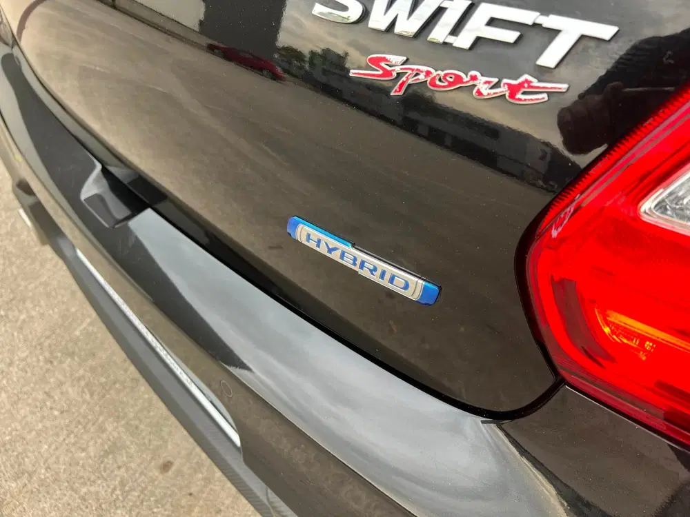 Suzuki Swift 1.4 Sport Smart Hybrid uit 2021, foto 8