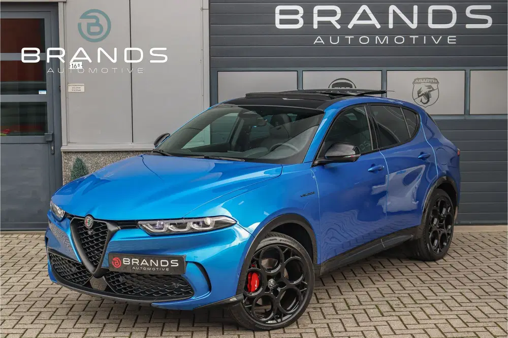 Alfa Romeo Tonale 1.3T PHEV Veloce Full option 280PK Zeer Un uit 2023