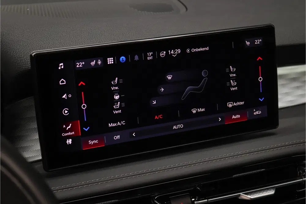 Alfa Romeo Tonale 1.3T PHEV Veloce Full option 280PK Zeer Un uit 2023, foto 15