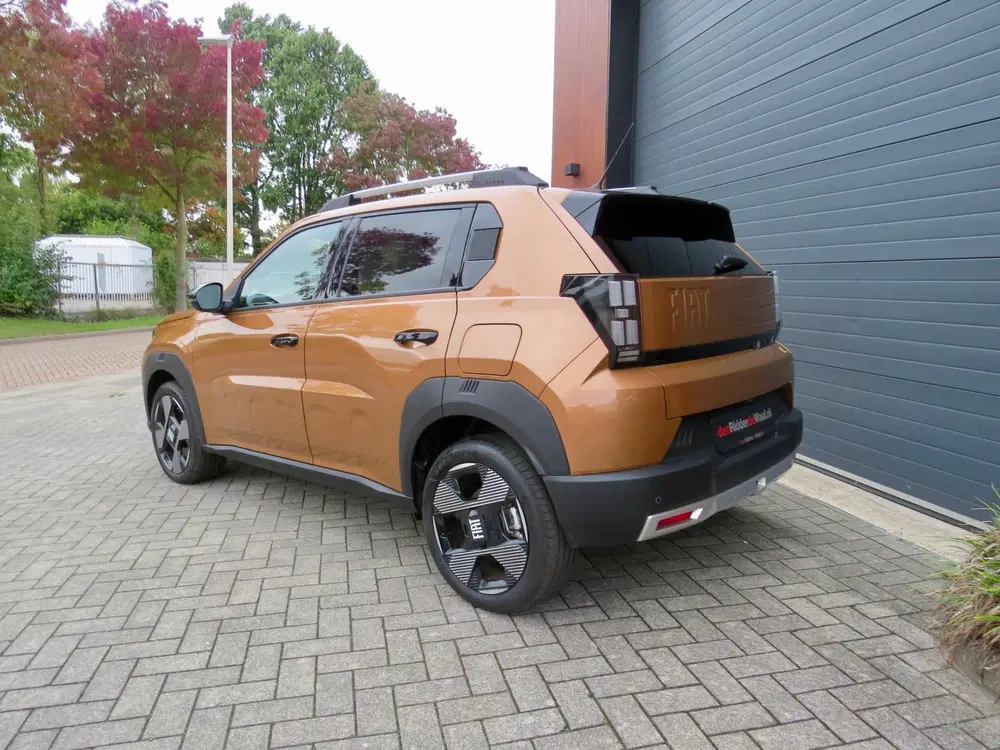 Fiat Grande Panda La Prima 11 kW 44 kWh *Navi *Camera *Nieuw uit 2025, foto 3