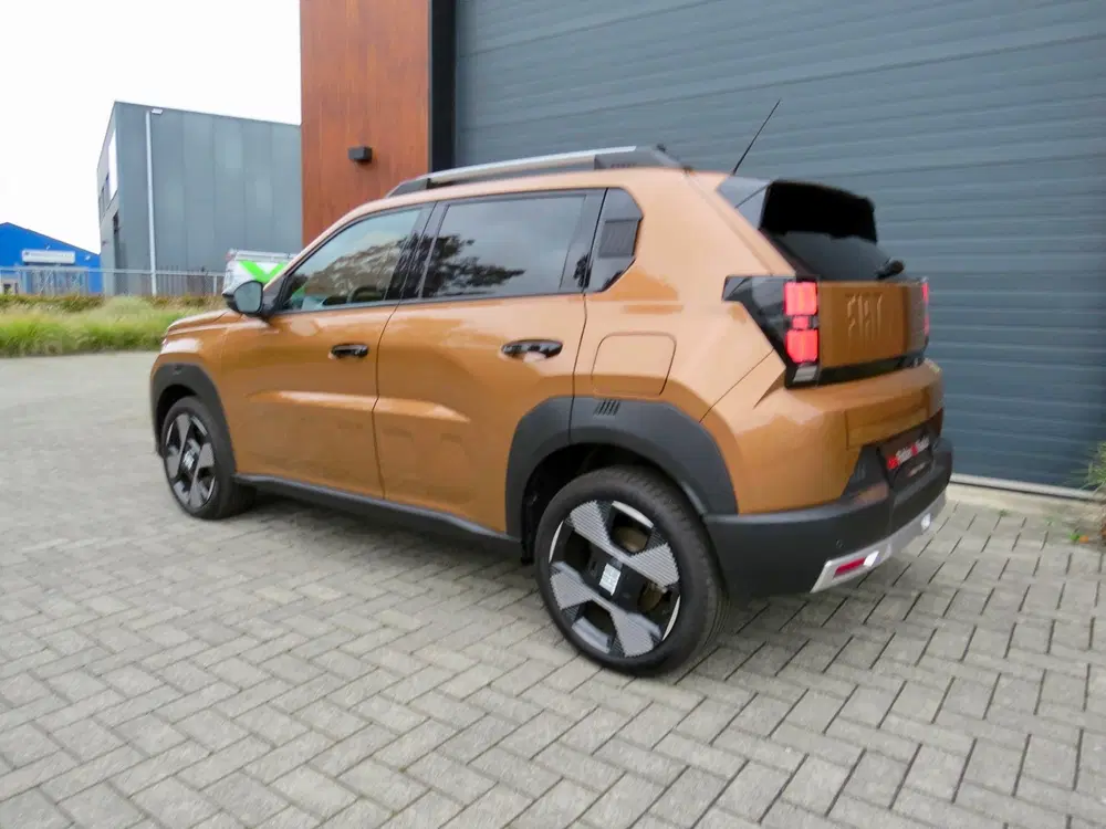 Fiat Grande Panda La Prima 11 kW 44 kWh *Navi *Camera *Nieuw uit 2025, foto 5