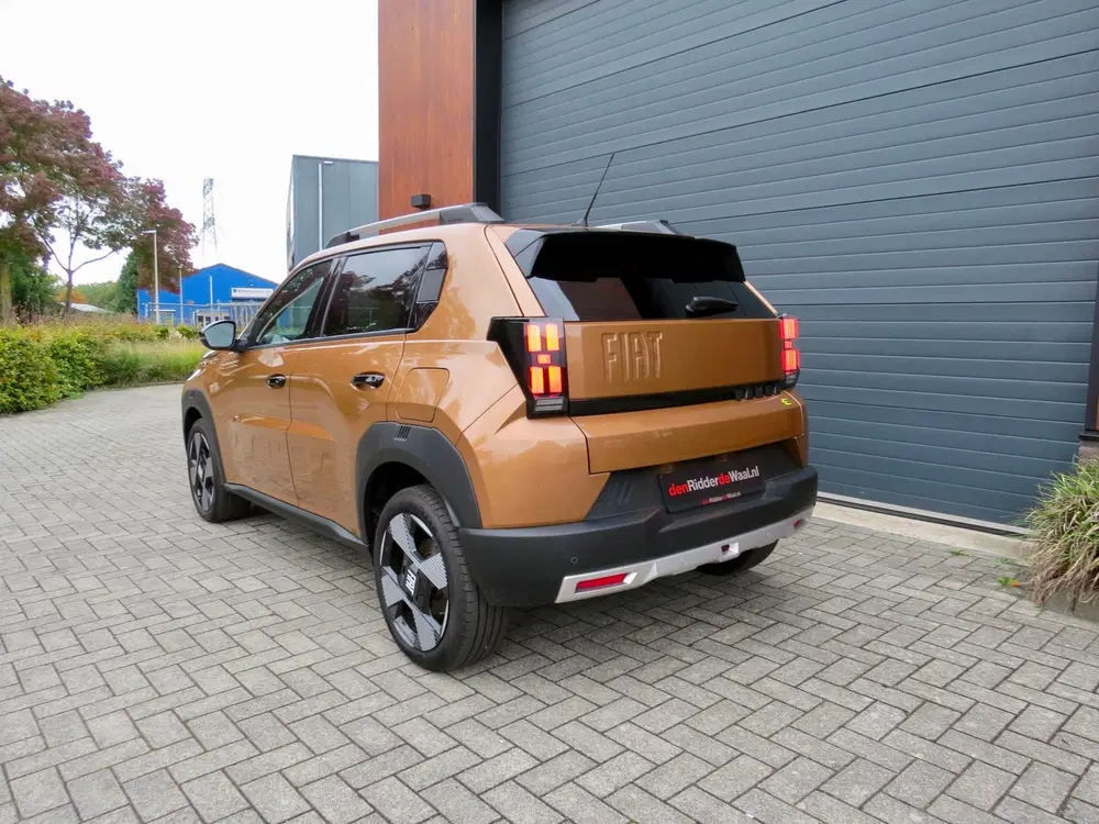Fiat Grande Panda La Prima 11 kW 44 kWh *Navi *Camera *Nieuw uit 2025, foto 6