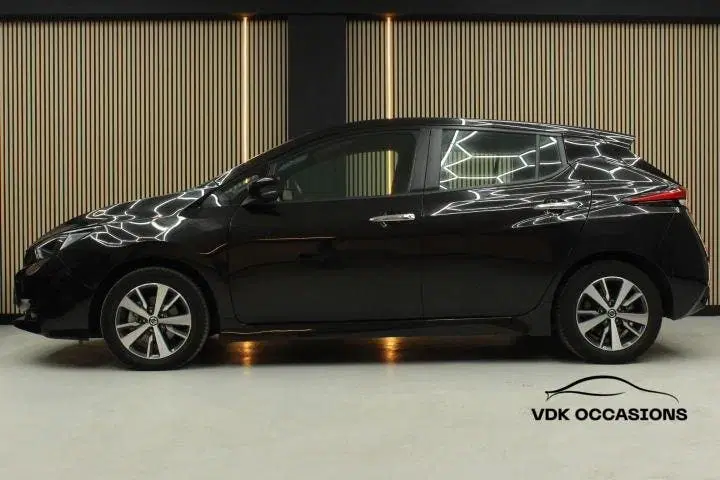 Nissan Leaf Acenta 40 kWh uit 2021, foto 3