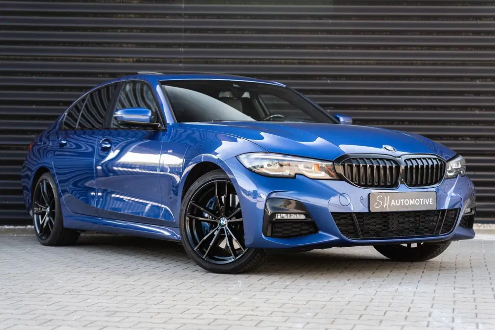BMW 3-serie 330e High Executive M Sport uit 2021, foto 3