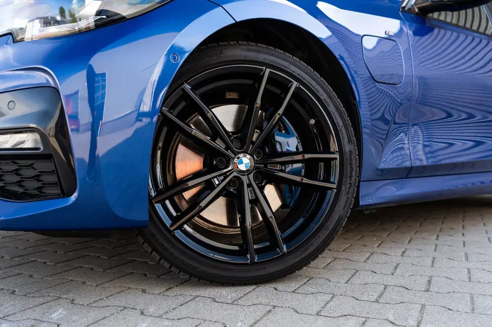 BMW 3-serie 330e High Executive M Sport uit 2021, foto 6