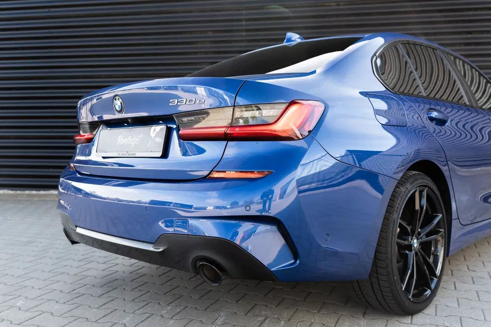 BMW 3-serie 330e High Executive M Sport uit 2021, foto 7