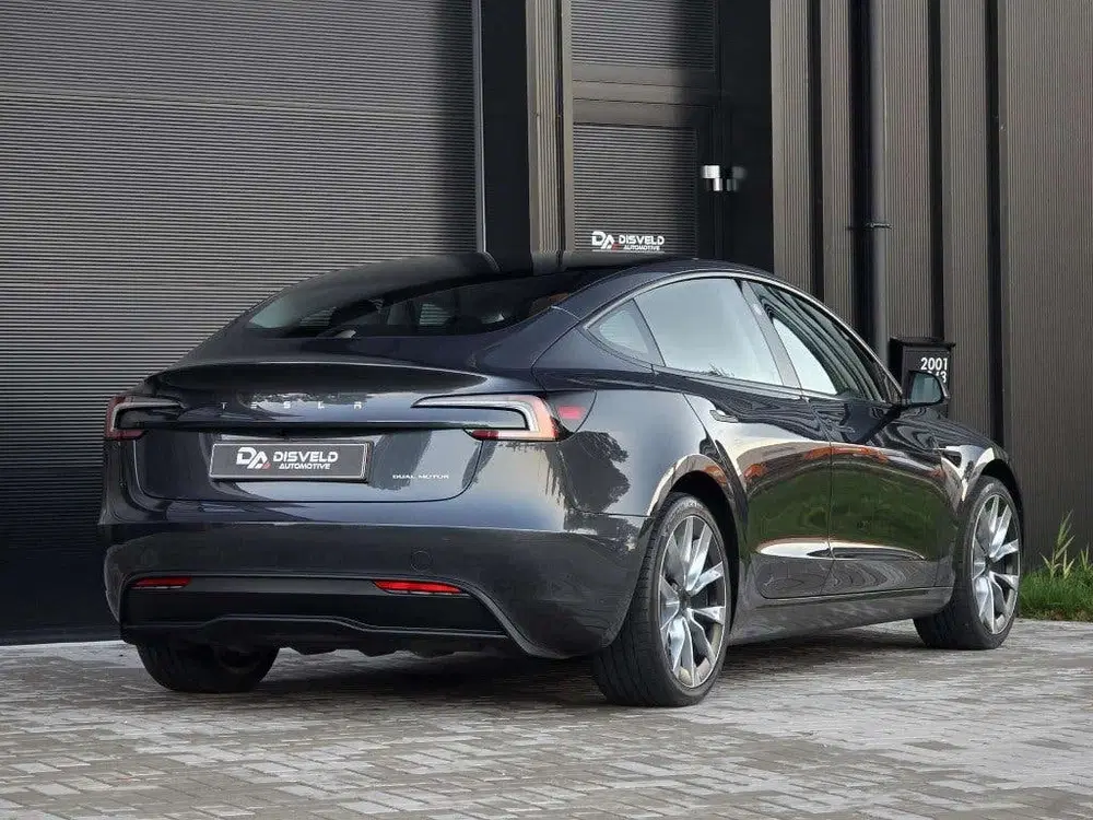 Tesla Model 3 Premium Highland Long Range Dual M. AWD 78 uit 2023, foto 10