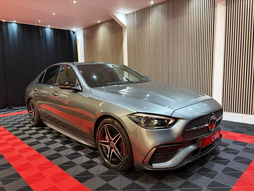 Mercedes-Benz C-Klasse 200 AMG Line 360 camera Leder uit 2022, foto 3