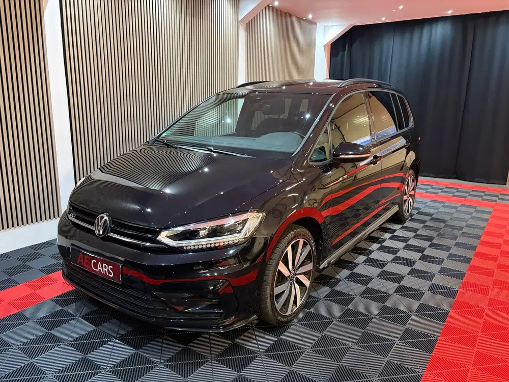 Volkswagen Touran 1.5 TSI Highline Executive R-Line-pakket 7 uit 2022, foto 11