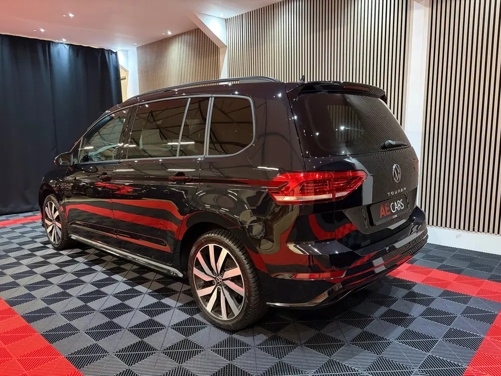 Volkswagen Touran 1.5 TSI Highline Executive R-Line-pakket 7 uit 2022, foto 14