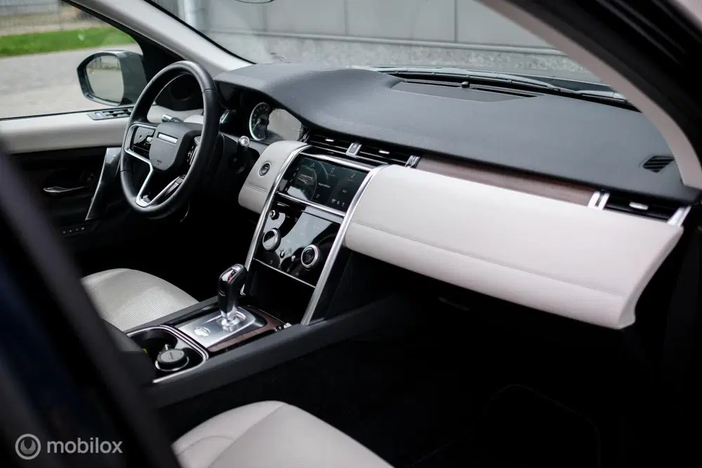 Land Rover Discovery Sport P300e 1.5 HSE uit 2022, foto 15