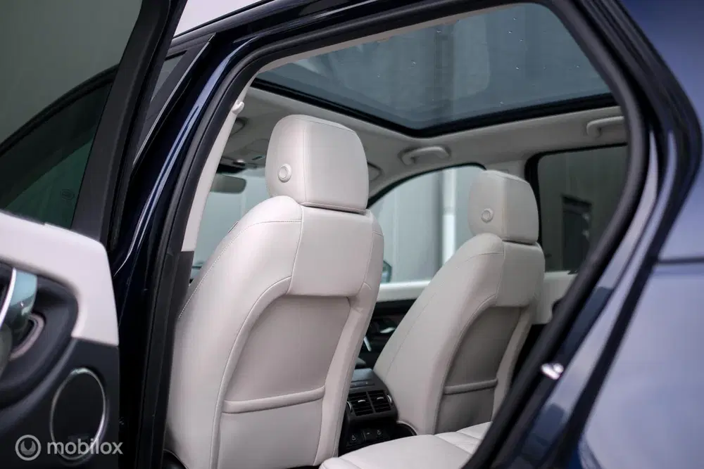 Land Rover Discovery Sport P300e 1.5 HSE uit 2022, foto 4