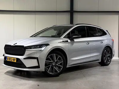 Skoda Enyaq 80 Sportline Warmtepomp Head-up Trekhaak N uit 2022