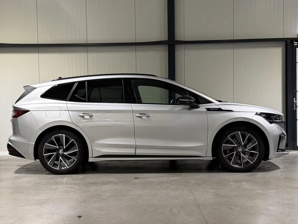 Skoda Enyaq 80 Sportline Warmtepomp Head-up Trekhaak N uit 2022, foto 9