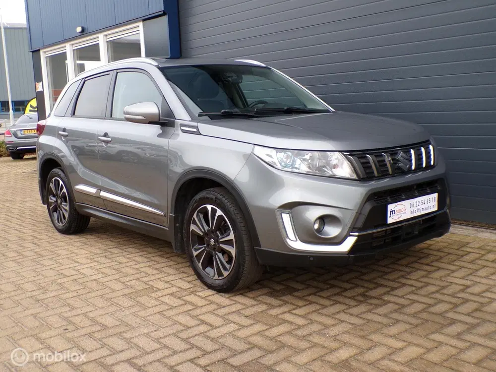Suzuki Vitara 1.0 Boosterjet Stijl uit 2020, foto 4
