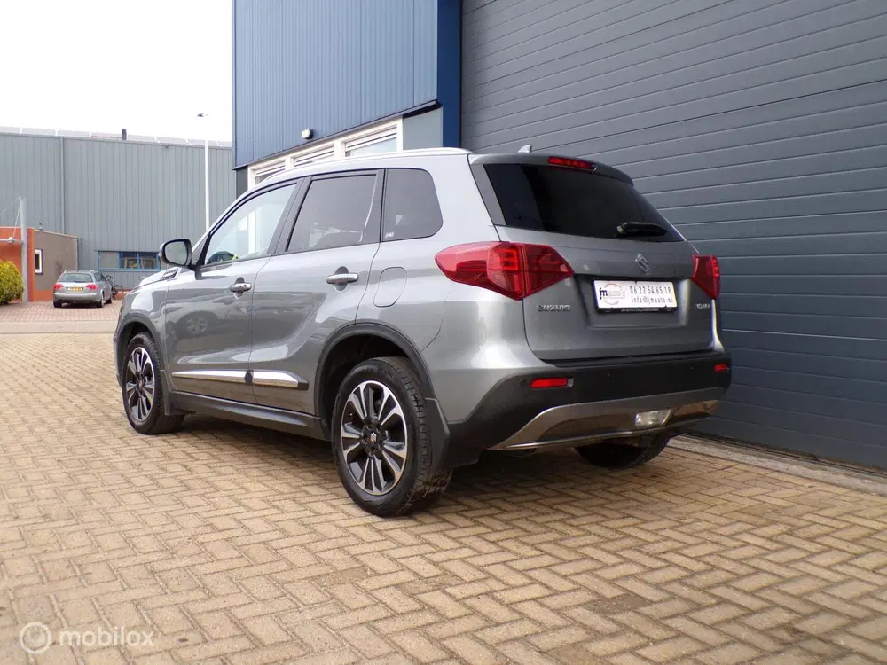 Suzuki Vitara 1.0 Boosterjet Stijl uit 2020, foto 6