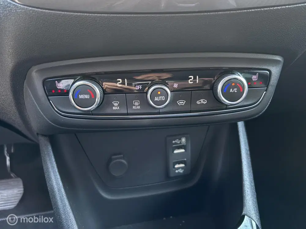 Opel Crossland 1.2 Turbo Innovation uit 2019, foto 11