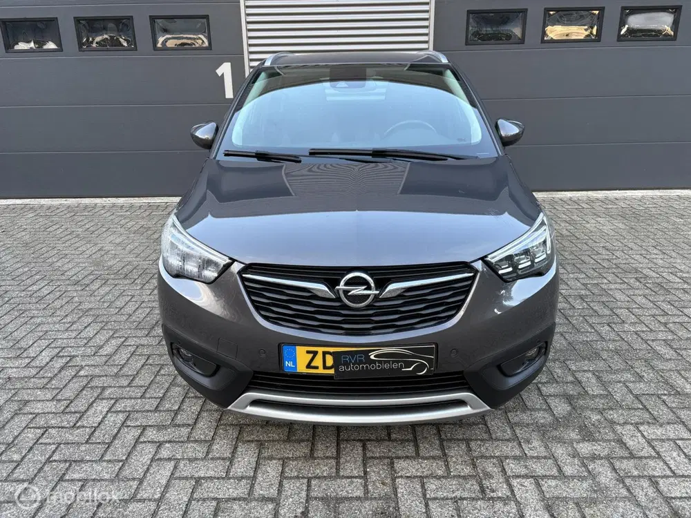 Opel Crossland 1.2 Turbo Innovation uit 2019, foto 2