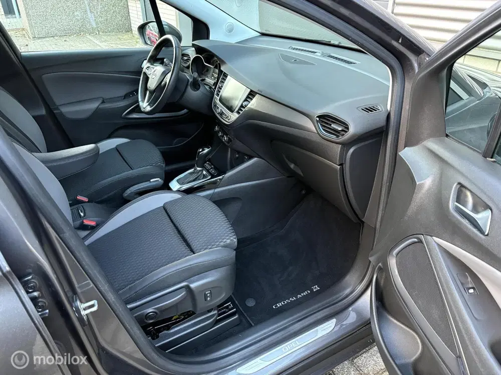 Opel Crossland 1.2 Turbo Innovation uit 2019, foto 7
