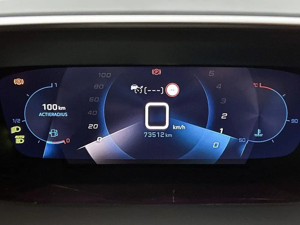 Peugeot 2008 1.2 130pk GT Pack Automaat uit 2021, foto 14