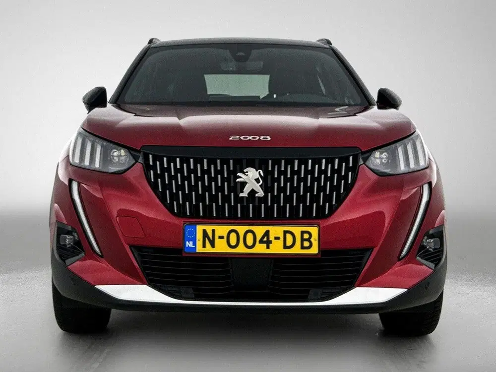 Peugeot 2008 1.2 130pk GT Pack Automaat uit 2021, foto 4