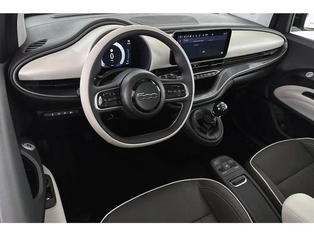 Fiat 500 1.0 Hybrid La Prima Panoramadak Stoelverwa uit 2026, foto 5
