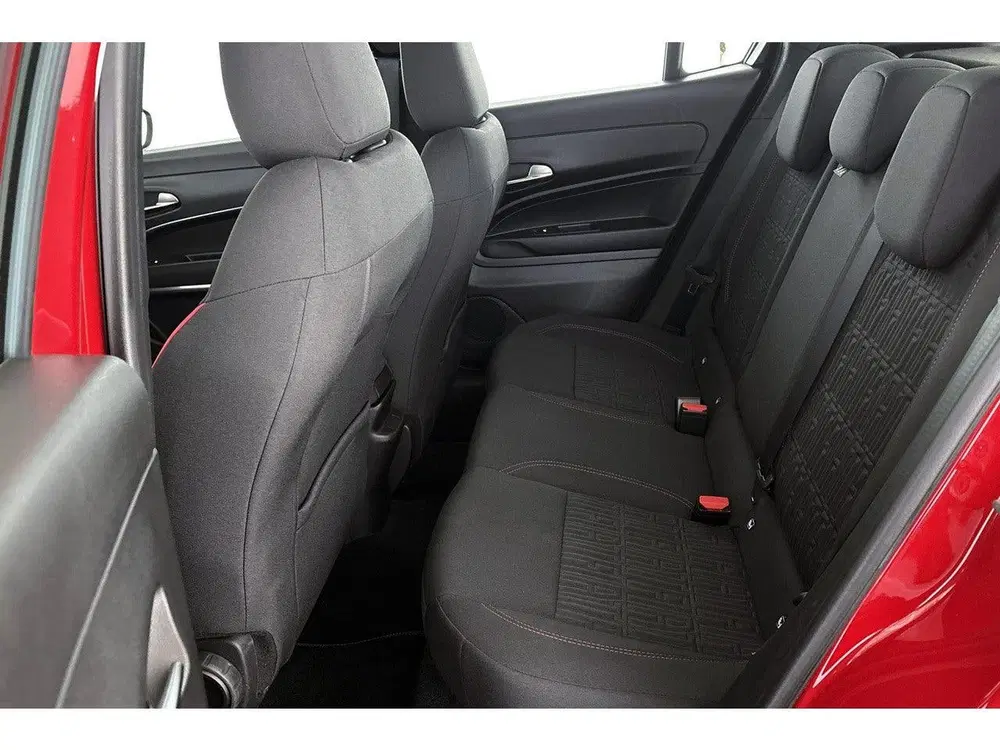 Fiat 600e RED 54 kWh Apple CarPlay Climate Control uit 2024, foto 8