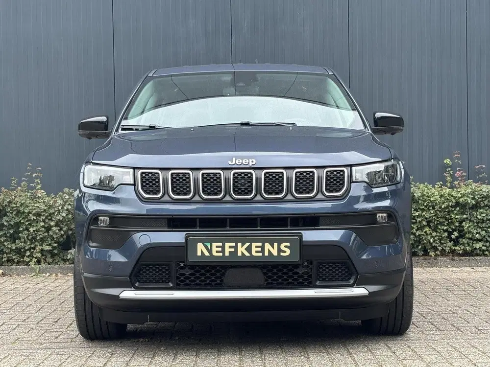 Jeep Compass 190pk Plug-in Hybrid Altitude uit 2024, foto 2