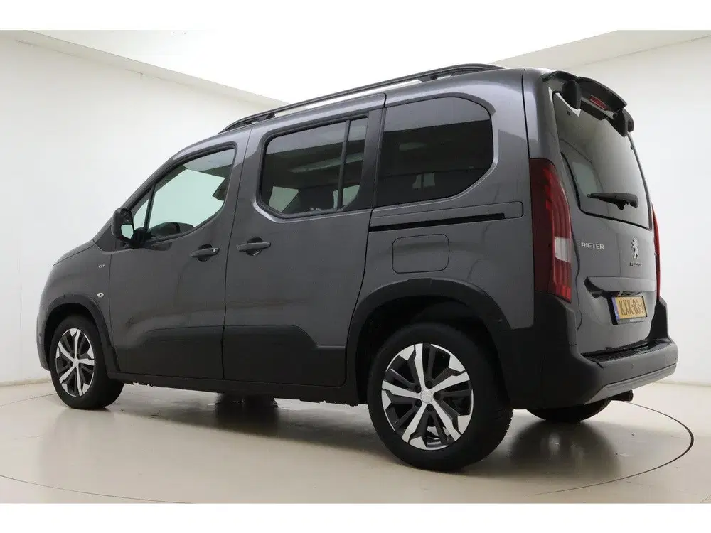 Peugeot Rifter 1.2 Puretech 130pk Automaat GT uit 2022, foto 12