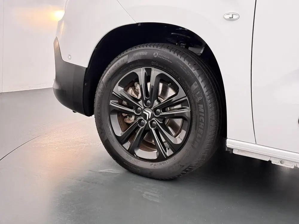 Citroën Berlingo XL Shine 50 kWh uit 2024, foto 12