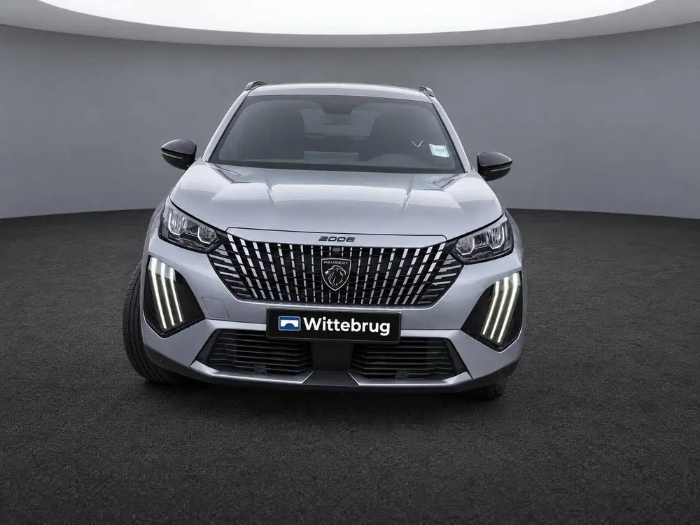 Peugeot 2008 1.2 Hybrid 145PK Allure Camera uit 2025, foto 3