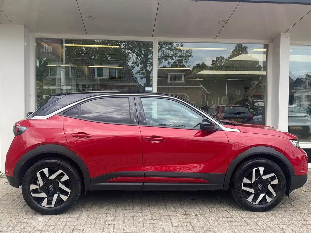Opel Mokka Elegance 50-kWh uit 2021, foto 2