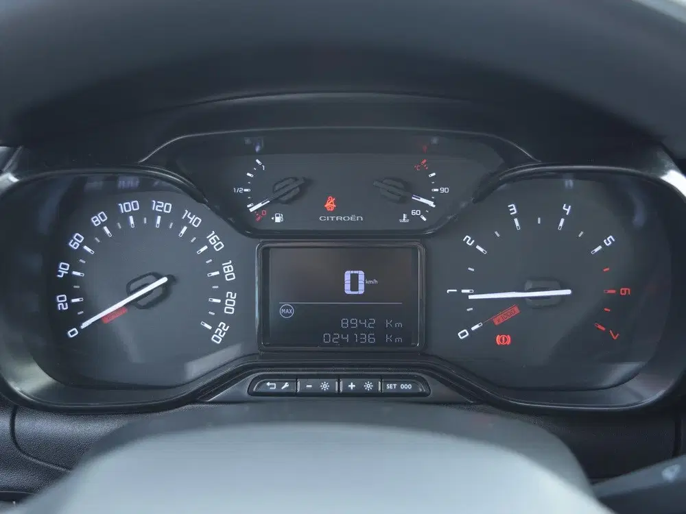 Citroën C3 1.2 PureTech Plus l Navigatie l Apple Carp uit 2023, foto 8