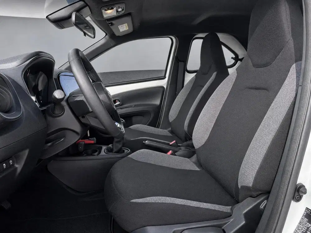 Toyota Aygo X 1.0 VVT-i MT Play Apple CarPlay uit 2024, foto 13