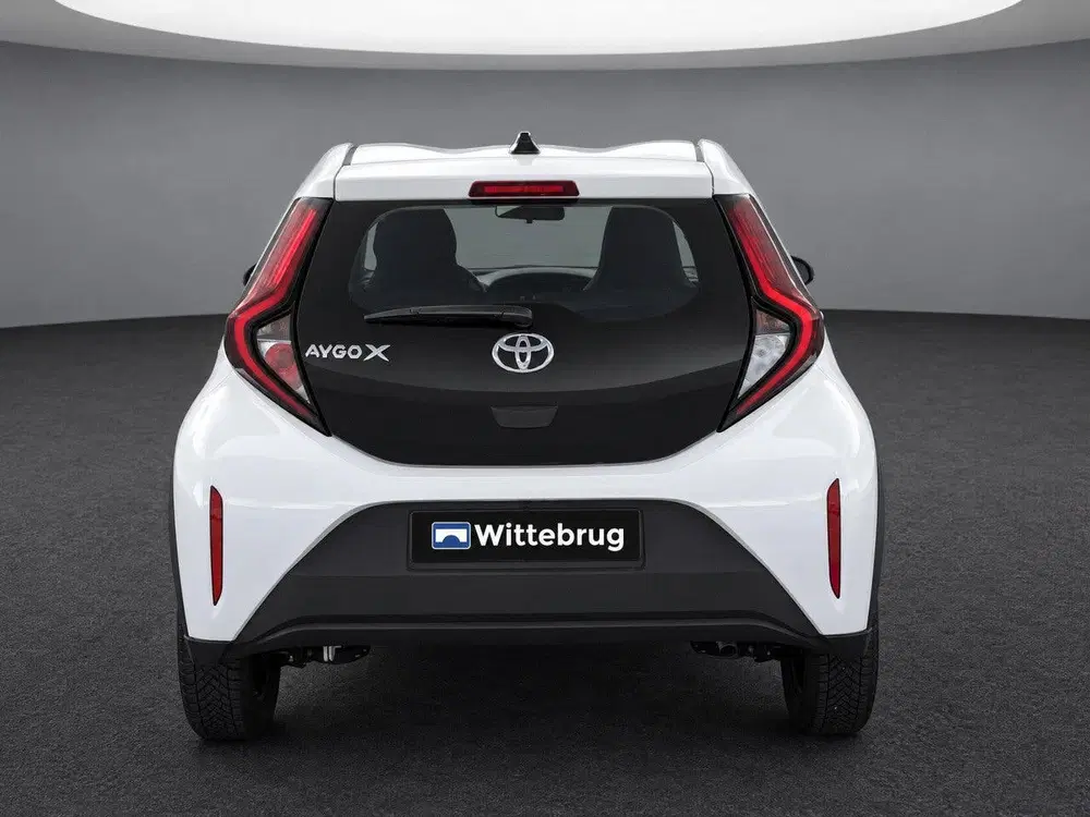 Toyota Aygo X 1.0 VVT-i MT Play Apple CarPlay uit 2024, foto 6