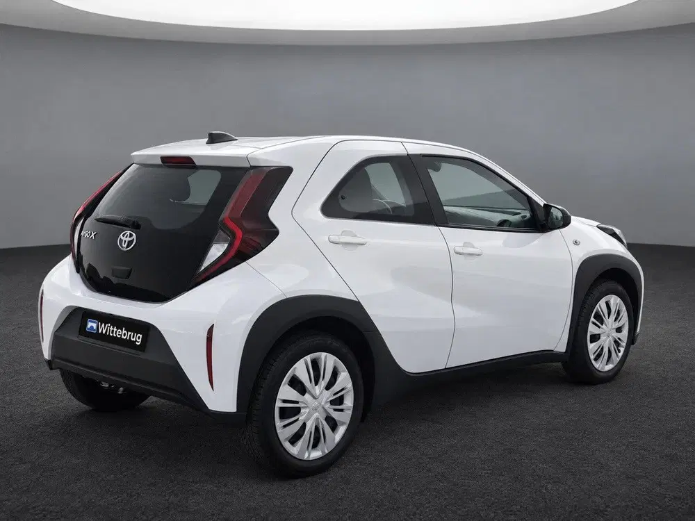 Toyota Aygo X 1.0 VVT-i MT Play Apple CarPlay uit 2024, foto 7