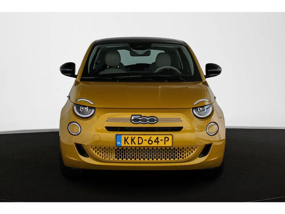 Fiat 500 1.0 Hybrid La Prima JBL Panoramadak Stoelv uit 2026, foto 14