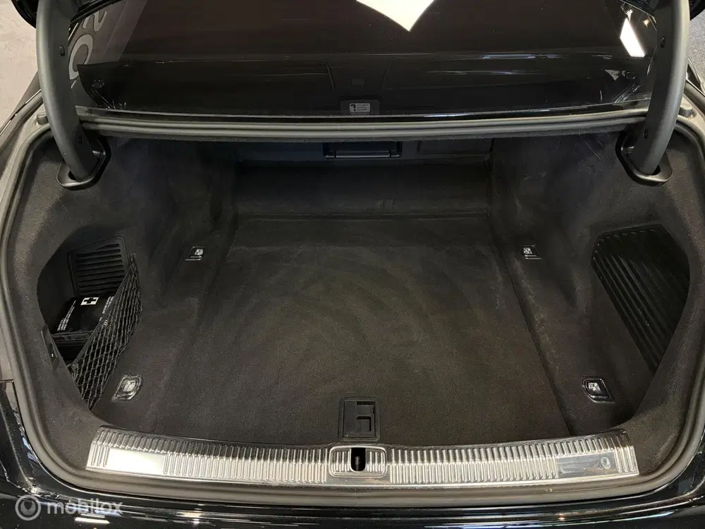 Audi A8 60 TFSI S-LINE 4WS uit 2023, foto 15