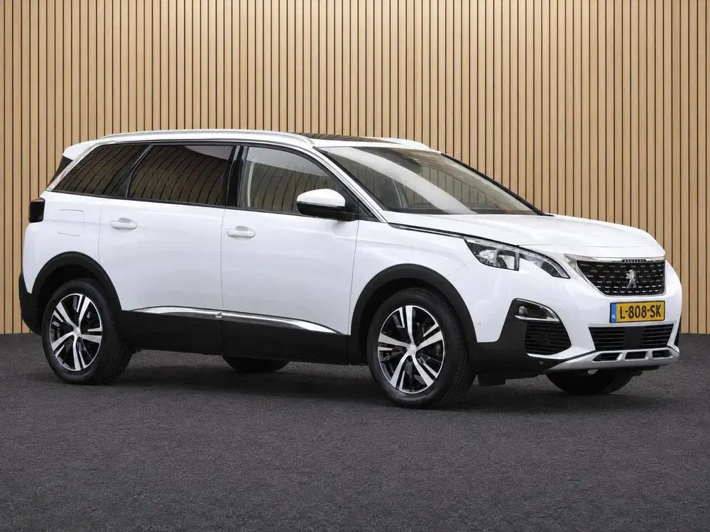 Peugeot 5008 1.2 PureTech Allure uit 2020