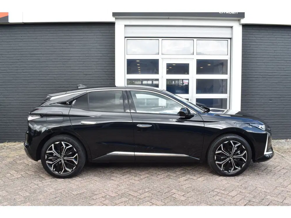DS Automobiles DS 4 DS DS 4 Hybrid 136 DCS-6 Étoile Alcantara uit 2025, foto 8