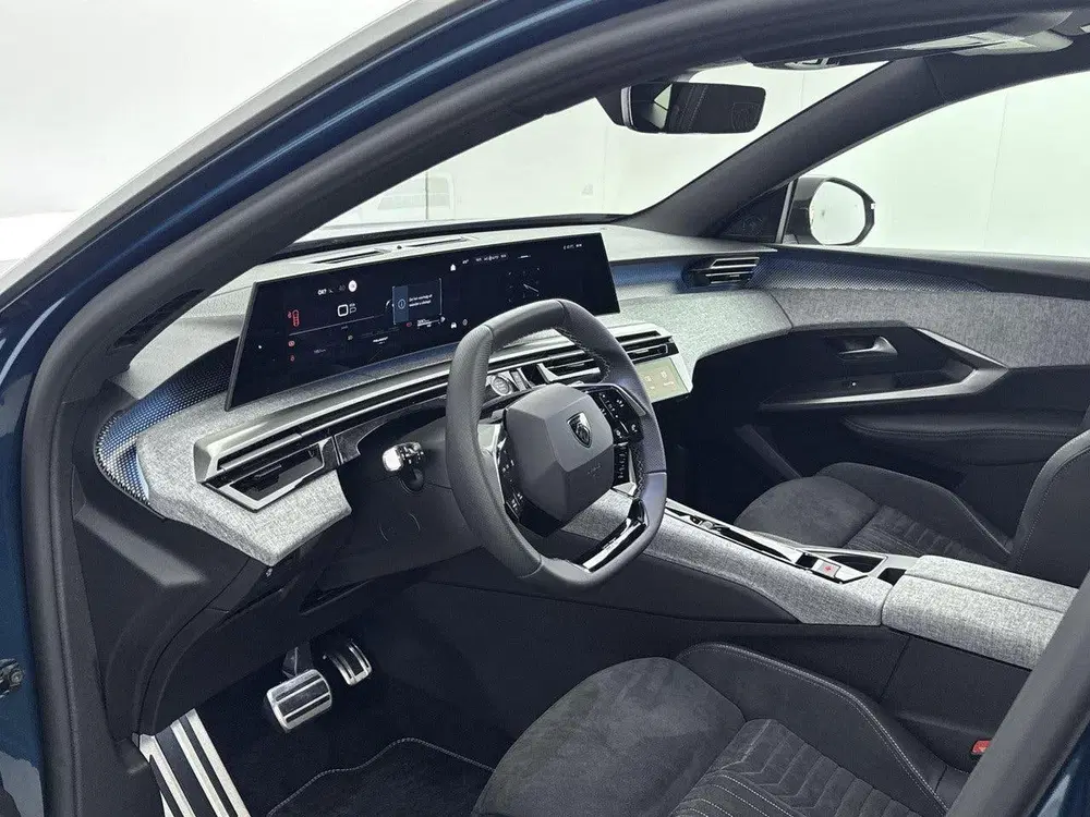 Peugeot 3008 1.2 Hybrid 145 GT uit 2026, foto 10